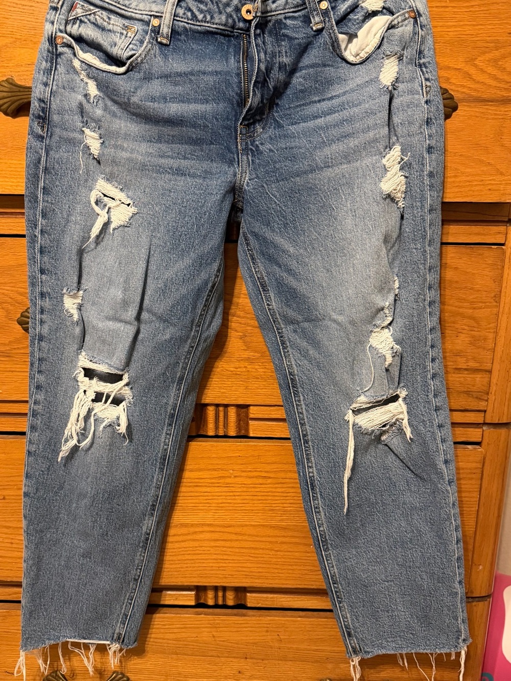 edge Light Blue Distressed Cropped Jeans